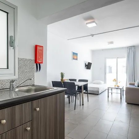 Family One-Bedroom Apartment With Balcony